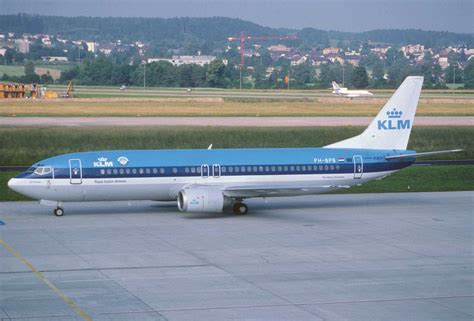 Boeing 737-400 - Price, Specs, Photo Gallery, History - Aero Corner