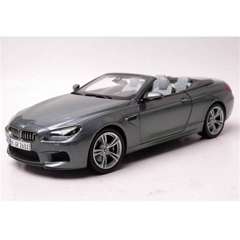 Miniatura Carro BMW F12M M6 Cabrio 1 18 Paragon Models