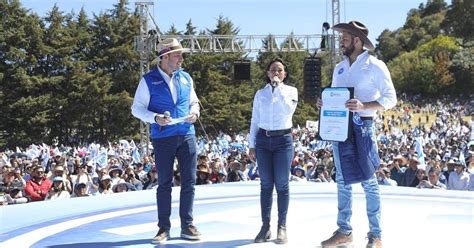 Marko Cort S Toma Protesta A Alejandra Del Moral Como Candidata Para Edomex