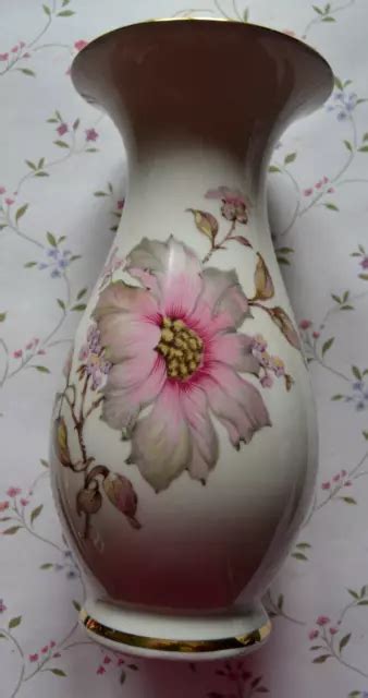 VASE FLORALES MUSTER Johann Seltmann Vohenstrauß Bavaria Höhe 21 cm