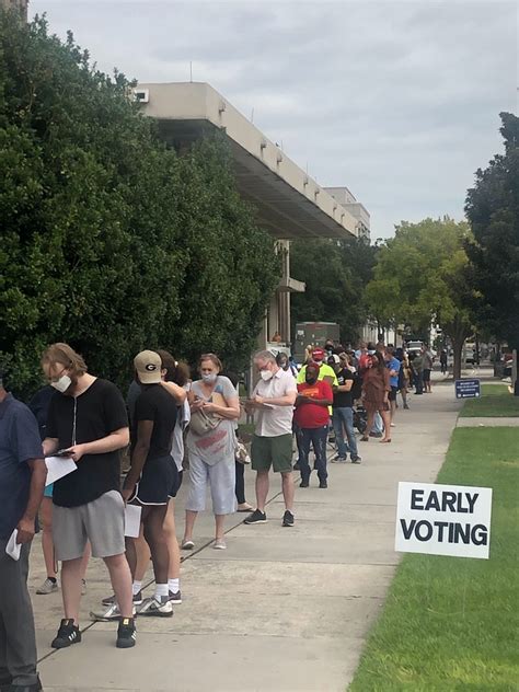 For Nonwhite Georgia Voters Numbers Soar As Polling Places Dwindle