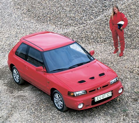 Top 1990s Hot Hatches Under 25K Roarington