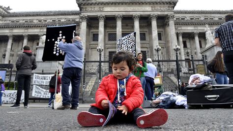 10 Consejos Para Educar Hijos En La Era Del Feminismo Infobae