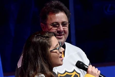 Watch Vince Gill, Daughter Sing at the 2016 NHL All-Star Game