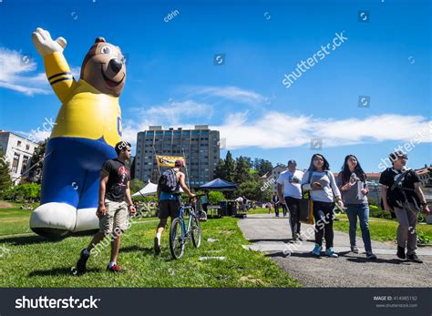 Berkeley, Ca- Apr 16, 2016: University Of California Berkeley Mascot ...