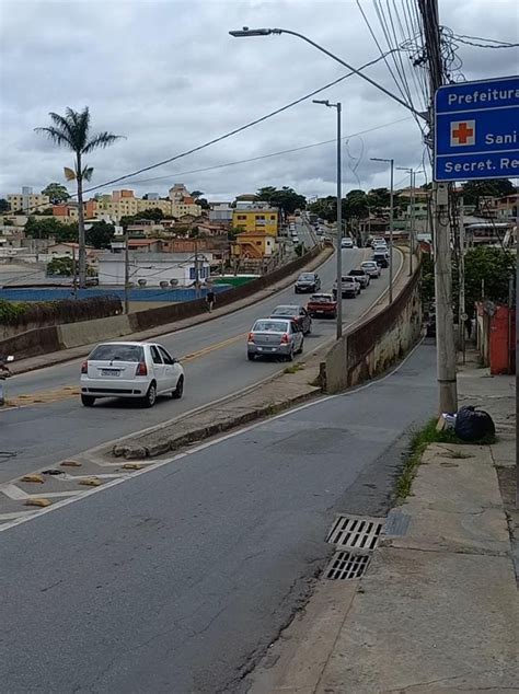 Panelaço Rotatória trava o trânsito e provoca congestionamento no