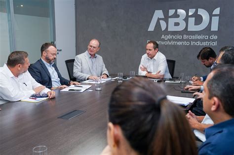 ABDI e UnB discutem plano para transformar Fazenda Água Limpa em polo