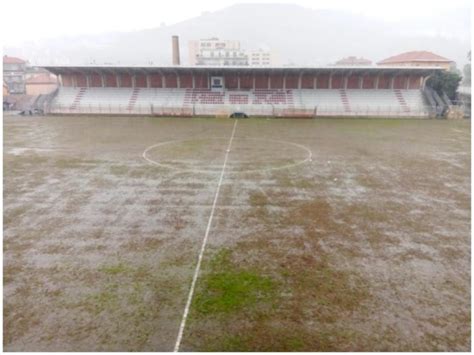 Stadio Ciccione Come Una Palude L Imperia Calcio Chiede Una Perizia