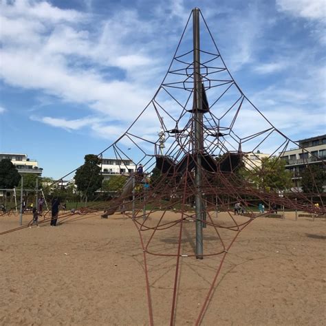 Spielplatz An Den K Ln Arcaden