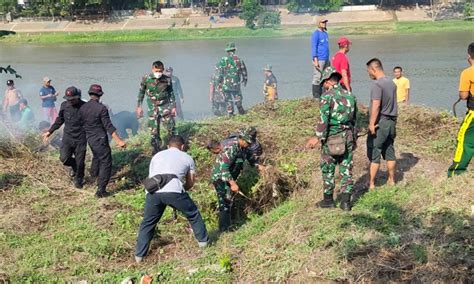 Pj Wali Kota Kediri Apresiasi Karya Bhakti Kodim Di Sungai Brantas