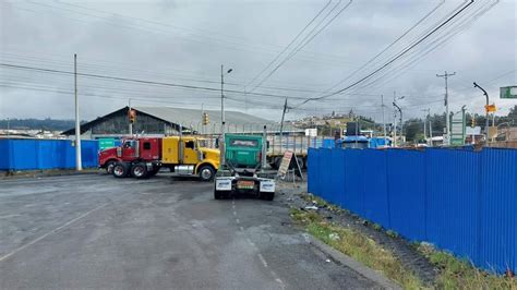 Vías bloqueadas en Carchi por el paro de transportistas Diario La Hora