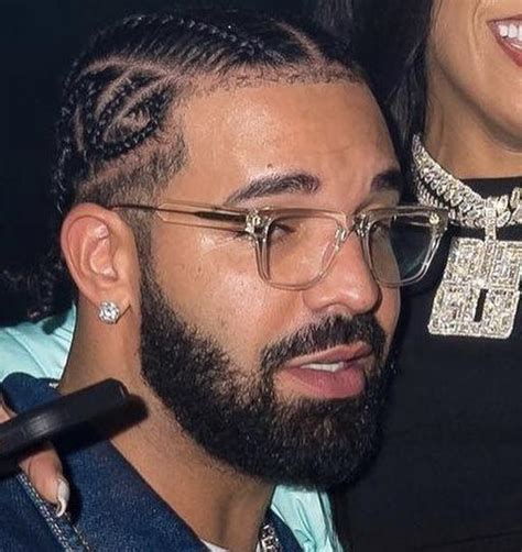 Drake glasses brand? : r/DesignerReps