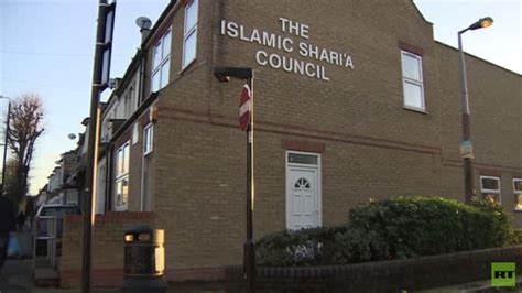 Sharia courts creating dual justice system in UK? — RT UK