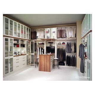 Walk In Closet In Eggshell With Forterra Canyon Plum Accents Moderne