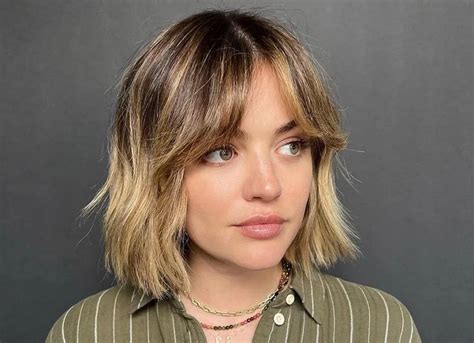 15 Flattering Bottleneck Bobs To Try In 2024 HairstyleCamp Chic