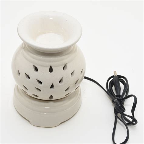 Buy Cargos Ceramic Electric Aroma Oil Diffuser Set Matki Shapeoil