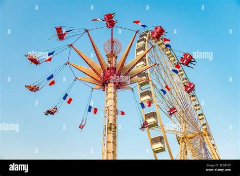 Jardin Des Tuileries Paris Carousel Banque De Photographies Et Dimages