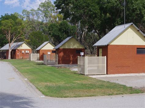 Pioneer Tourist Park Deniliquin Nsw Holidays And Accommodation