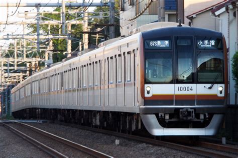 2nd Train 【メトロ】10000系にフルカラーled登場の写真 Topicphotoid14778