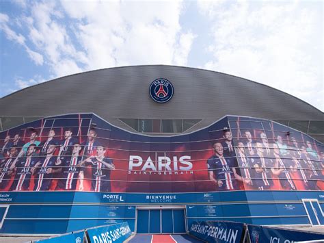 Le Parc Des Princes N Appartient Pas Au Qatar Nouvelle Charge De La