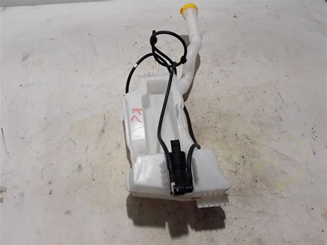 Used Renault Kangoo Windscreen Washer Tank Front R