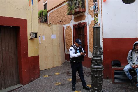 Callejón Del Beso Clausurado El Gobierno Municipal Colocó Vallas En Ambos Costados Periódico Am