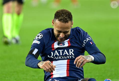 Photo : Neymar Jr ( 10 - PSG ) - - Match de 8ème de finale aller de la Ligue Des Champions 2023 ...