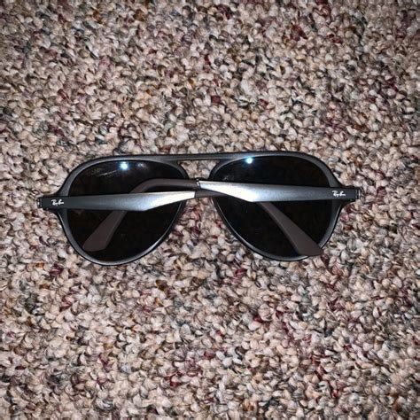 Ray-Ban | Accessories | Polarized Ray Ban Sunglasses | Poshmark