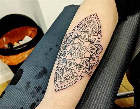 Mandala Forearm Tattoo Stencil Ideas Youll Have To See To Believe