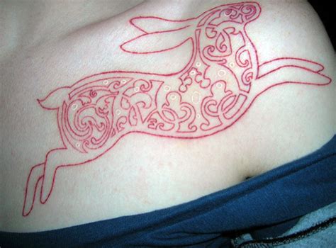 Celtic Rabbit Salmo Tatuagem Ideias De Tatuagens Padrões Celtas