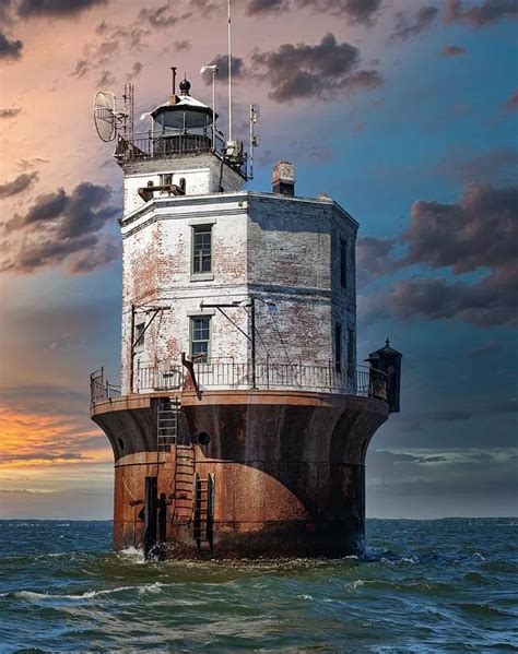 This Lighthouse For Sale Near D.C. Is Our New Dream Home