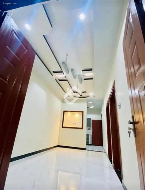 Marla Double Storey House For Sale In Madina Town Queen Road Mcdonald