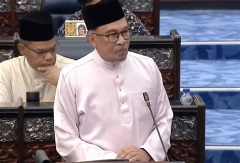 Belanjawan 2024 Lebih Dua Jam Bentang Hanya Dua Kali PM Teguk Air