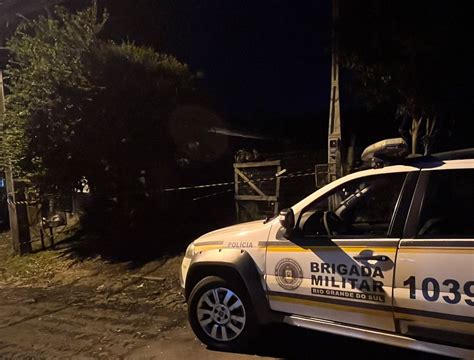 Homem Preso Logo Ap S Tentar Incendiar A Casa Do Irm O Sobrinha E Da