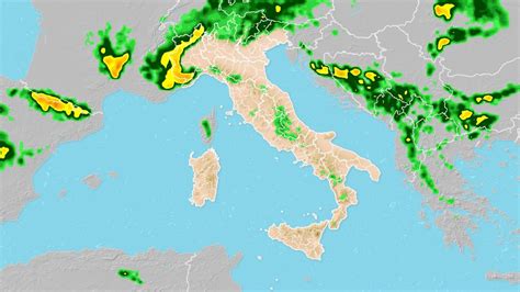 Il meteo nel fine settimana in Italia instabilità e piogge abbondanti