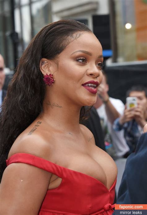 Rihanna Aka Badgalriri Nude Leaks Onlyfans Photo Faponic