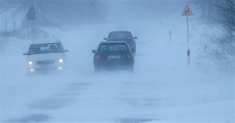 Śnieg wiatr i gołoledź Nadciąga zima