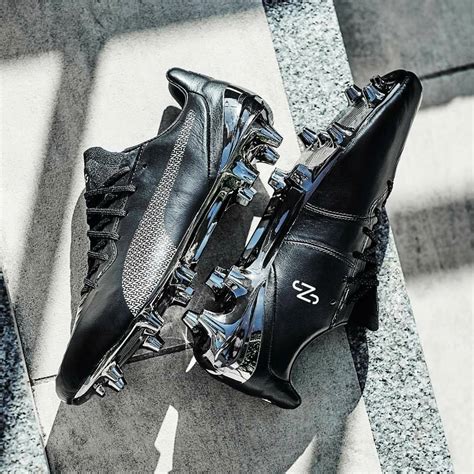 First-Ever Puma King Platinum Neymar Signature Boots Released - Footy ...