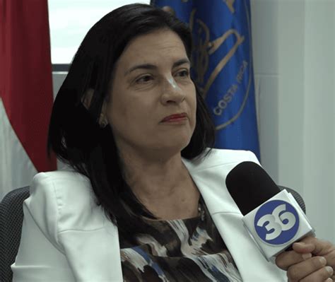 Noticias36 Marta Esquivel Presidenta de la CCSS denunció a