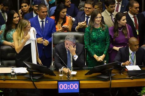 Câmara faz esforço concentrado e aprova duas MPs do governo Bolsonaro