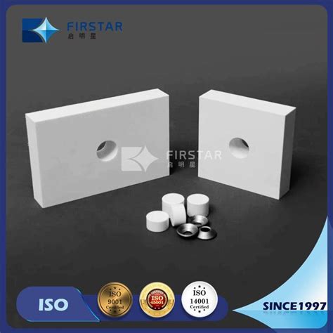 92 Welded Type Ceramic Plate Alumina Ceramic Tiles With Hole And Metal