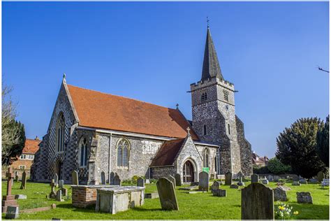 St Peters Church Burnham St Peters Church Is At The Cent Flickr