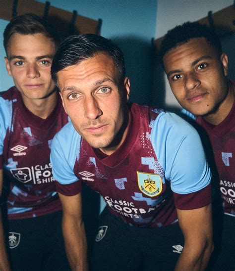 Nova Camisa Titular Do Burnley Fc 2022 2023 Umbro Mdf