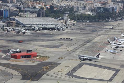 Port lotniczy Nicea Lazurowe Wybrzeże NCE Jak dojechać do centrum