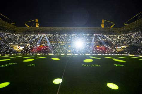 Mehr Pl Tze Im Signal Iduna Park Beim Weihnachtssingen Geplant Karten