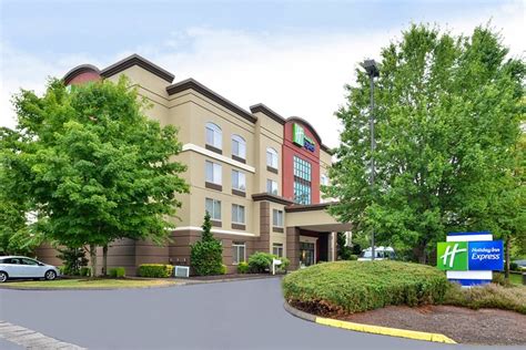 HOLIDAY INN EXPRESS PORTLAND WEST/HILLSBORO $119 ($̶1̶4̶7̶) - Updated ...