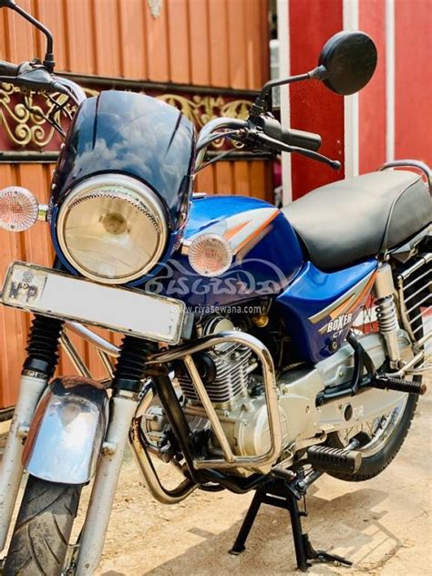 Bajaj Boxer Used Negotiable Sri Lanka