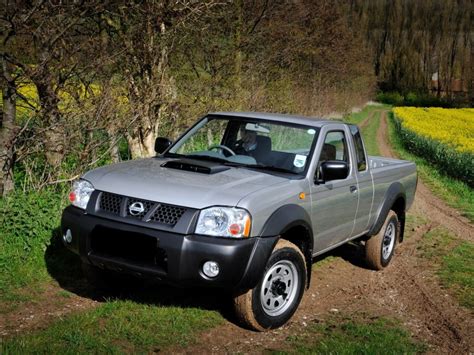 Nisaan Navara D22nisssan Pick Up King Cab Hard Top