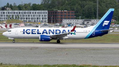 TF ICM Boeing 737 8 MAX Icelandair Andre Sönnichsen JetPhotos