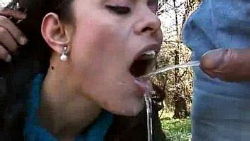 Veronika Rubbing The Button Angelic Hot XNXX